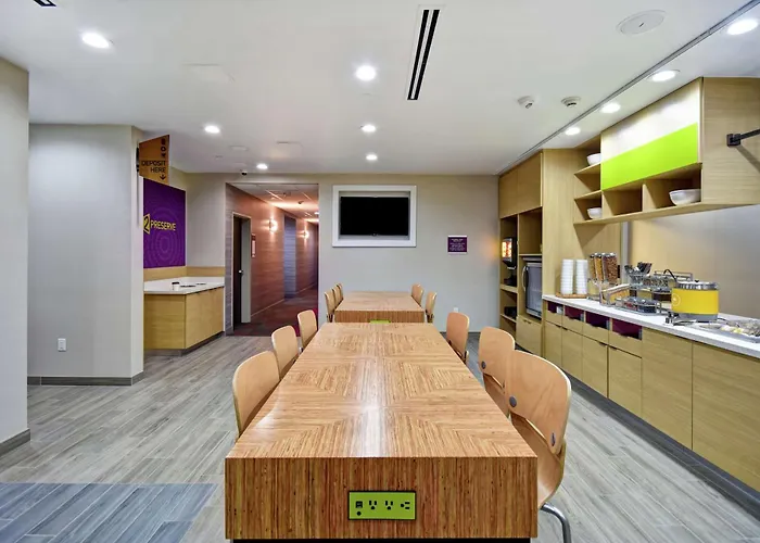 Hotel Home2 By Hilton Worth Fossil Creek 3*